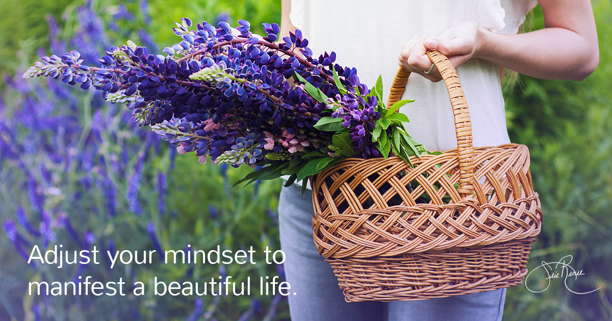 Living A Beautiful Life - Julie Renee